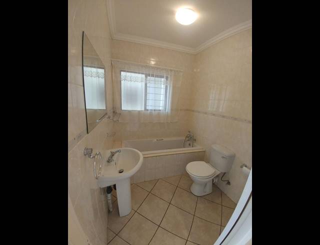 2 BEDROOM APARTMENT FOR SALE IN KENLEAF